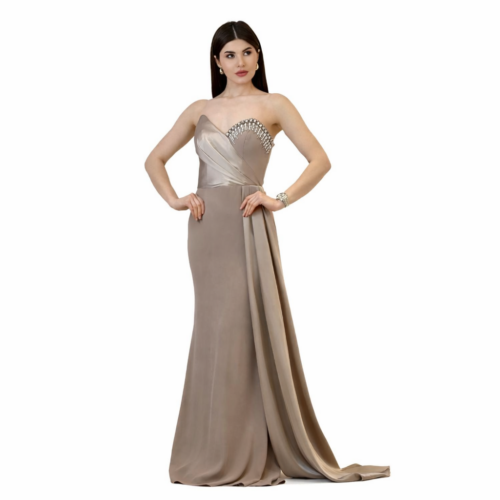 file_00000000647c71fdb3d76aaac5b3e50b La Nuit des Reines longue bustier élégante